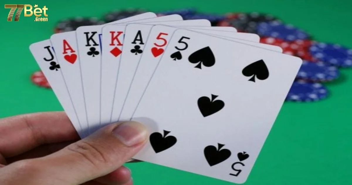 Lợi thế khi chơi S&acirc;m lốc tại 77bet